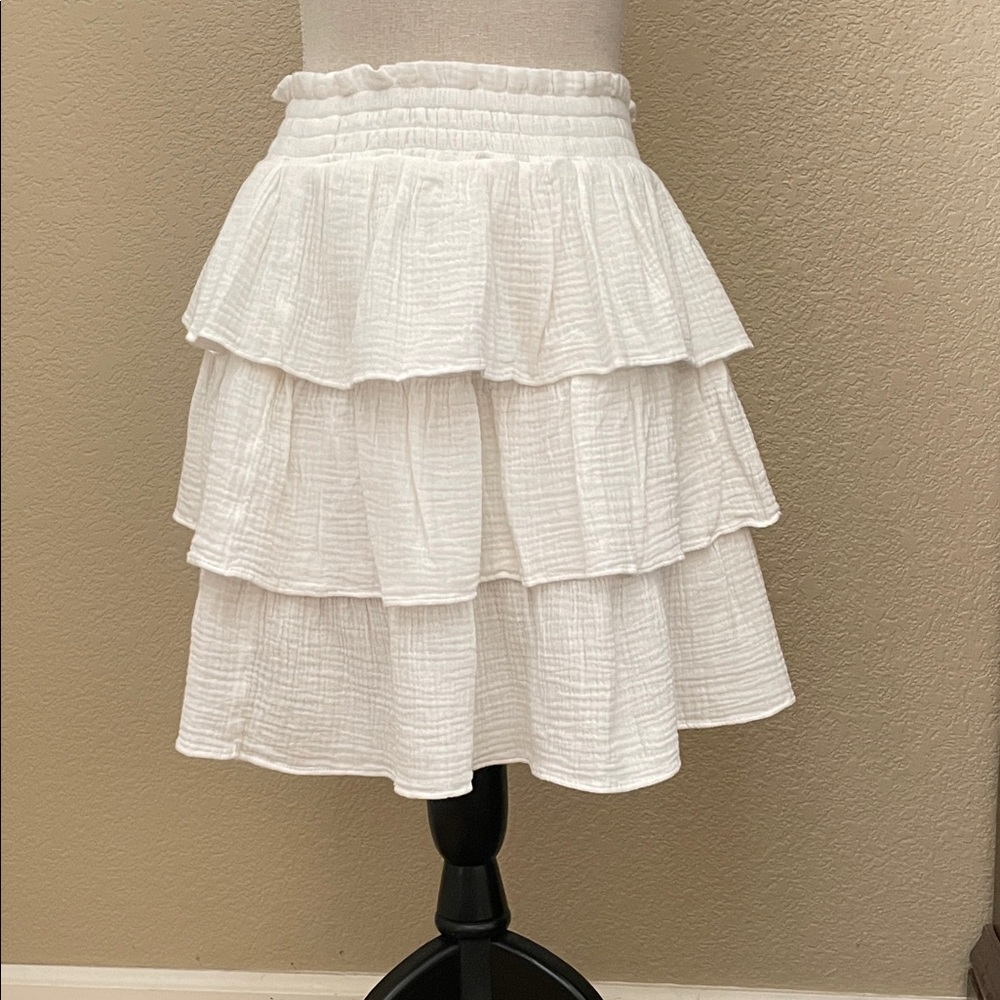 Elegant White Tiered Skirt